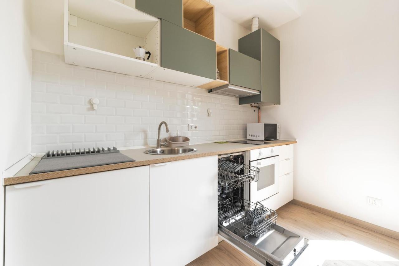 Maciachini Renovated Studio! Milano Dış mekan fotoğraf